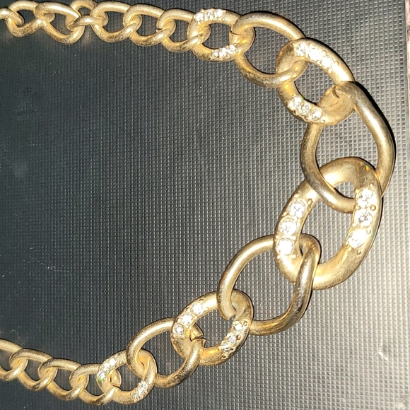 Gold large link necklace - Picture 2 of 3